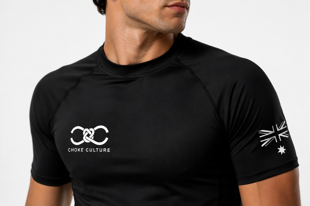 Signature Short Sleeve Rashguard - Men's